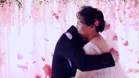 刘小娟爆料婚纱照视频,浪漫时刻引网友热议 第2张 刘小娟爆料婚纱照视频,浪漫时刻引网友热议 第2张